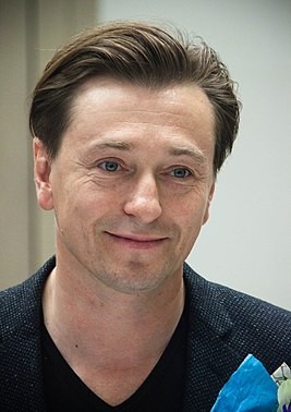 "Я счастлив, когда читаю Есенина. Все всегда знают стихи Есенина, они читают их вместе со мной.