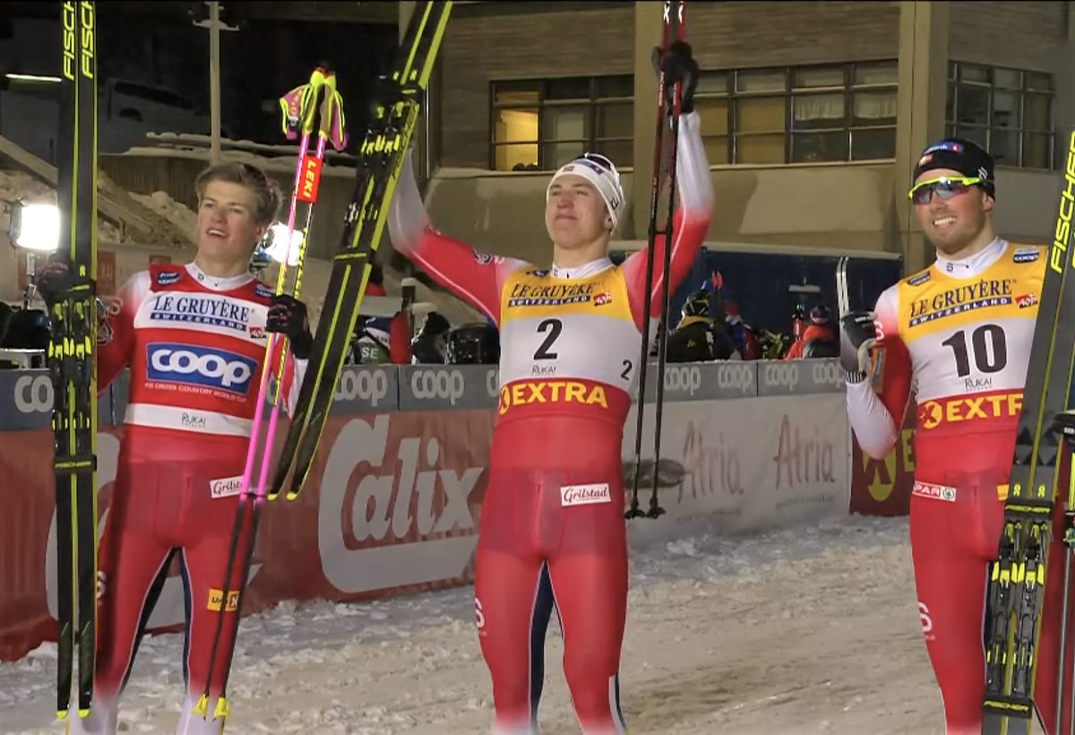 Клэбо, Вальнес и Иверсен - тройка лучших в мужском спринте на этапе в Руке. 