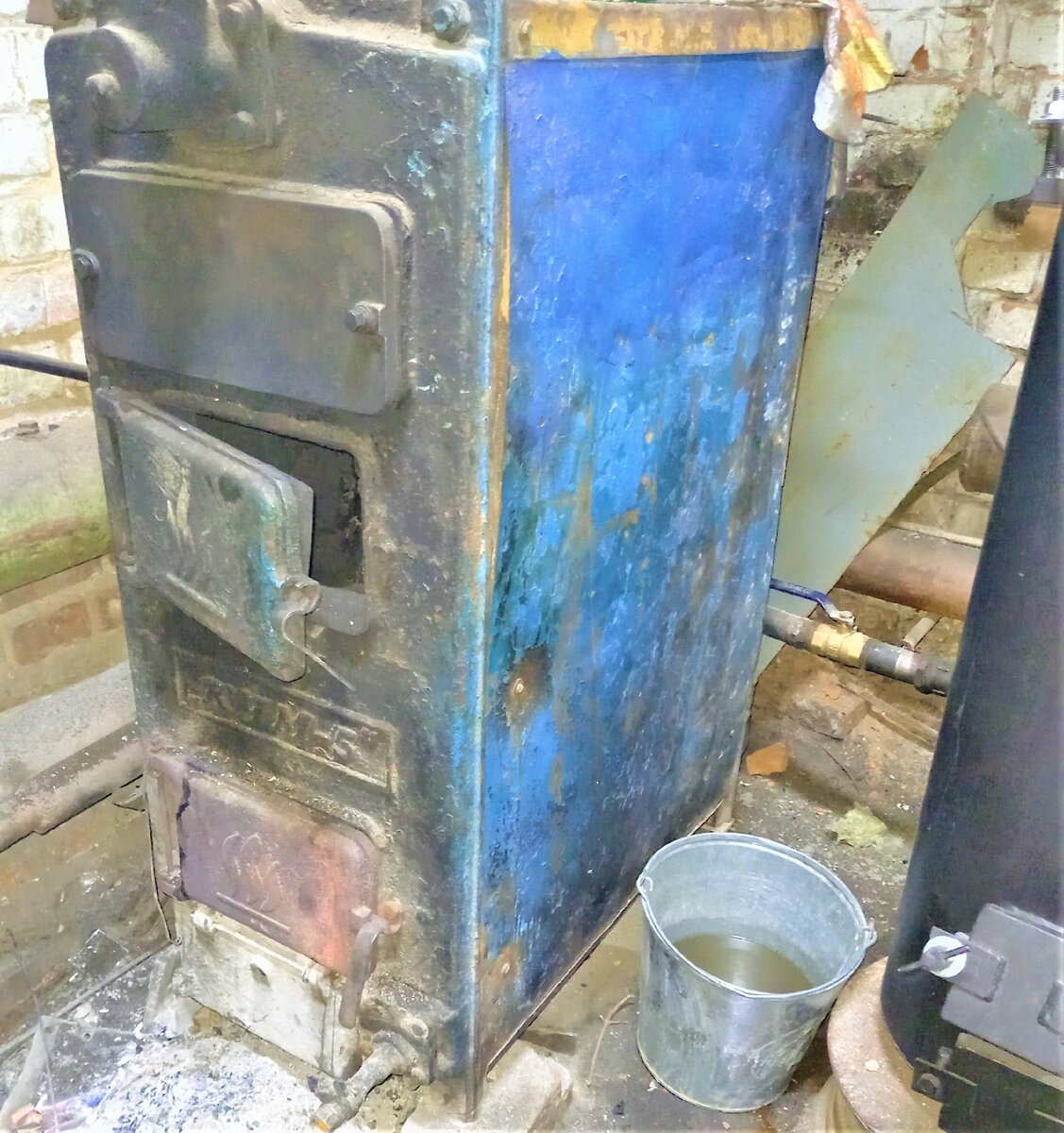 старый универсальный котел