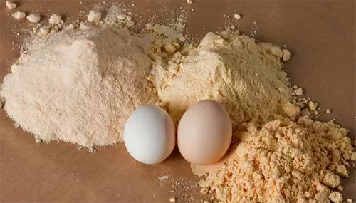 1. Порошок из скорлупы яиц (в одной яичной скорлупе будет около 2 г кальция);