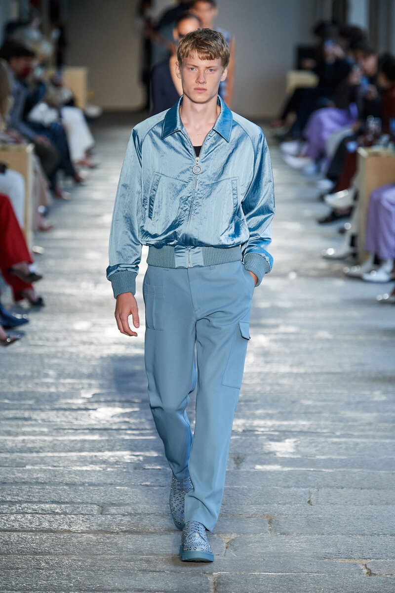 Фото с сайта https://www.vogue.ru