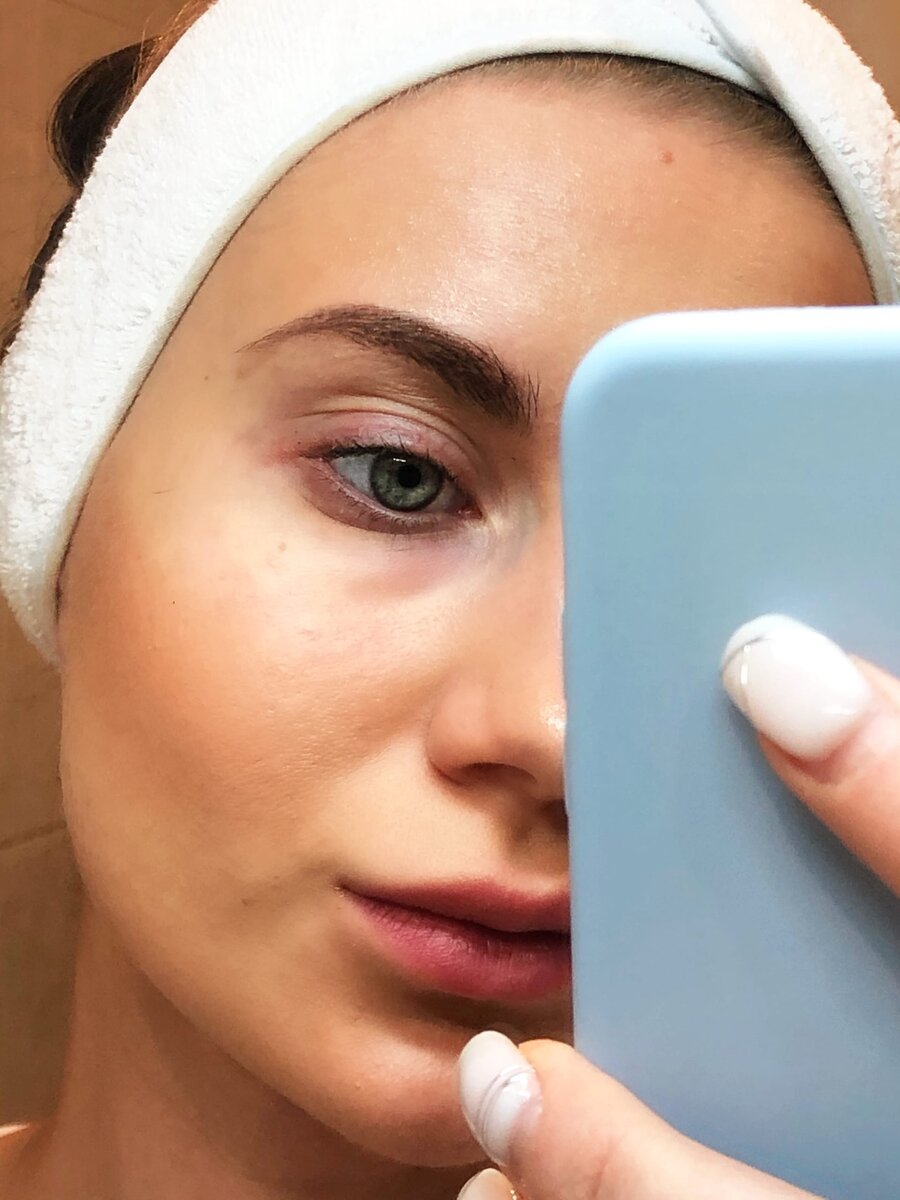 Я и мой глаз без косметики)))