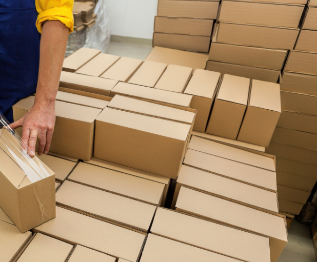 Примерно так выглядела наша квартира.