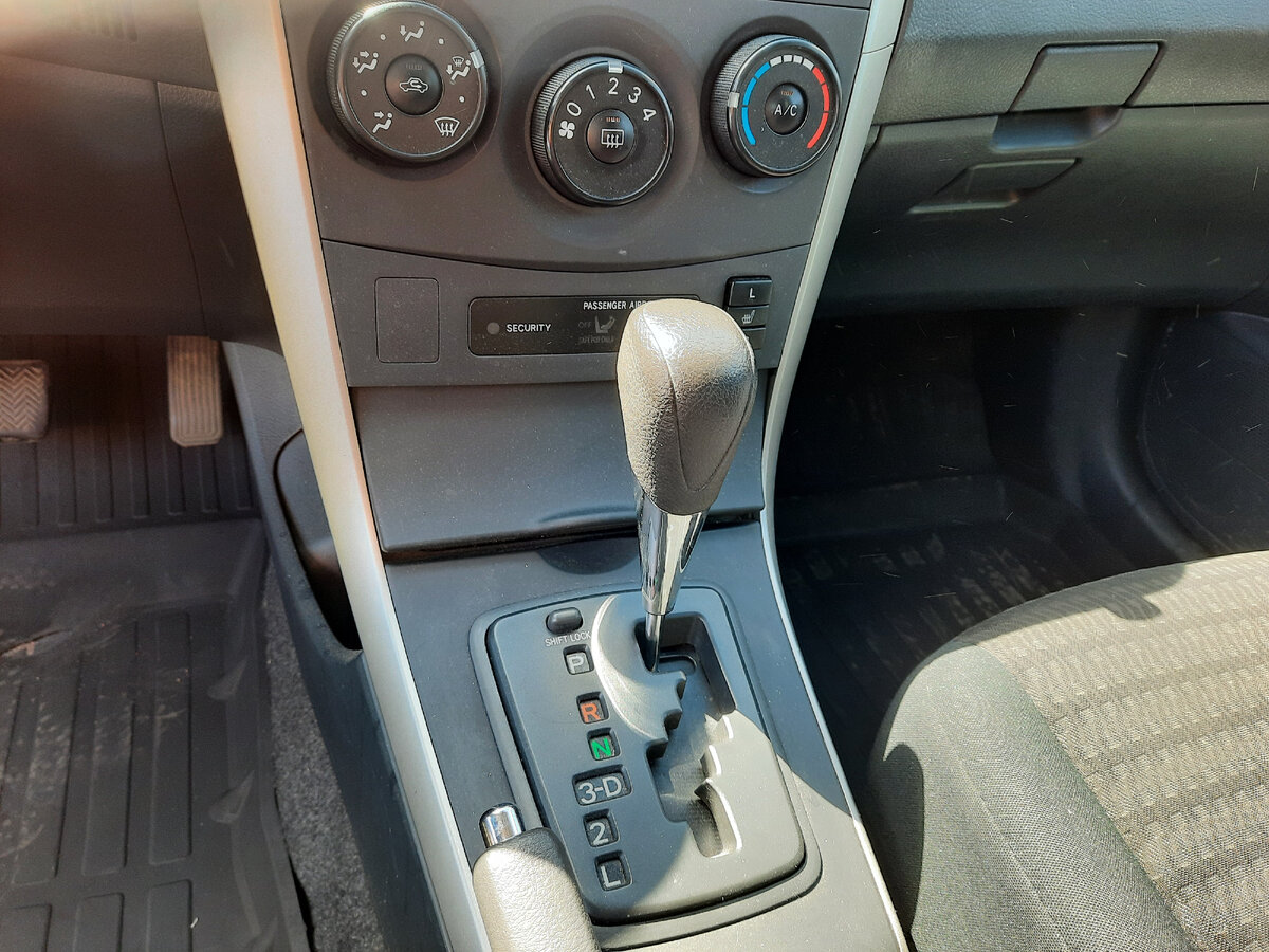 Автоматическая коробка передач - одно из главных условий в покупке авто