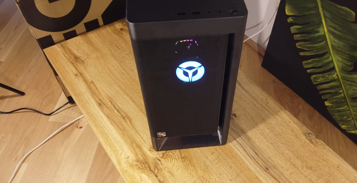 Lenovo Legion T5 26AMR5 (90RC0058RS) распаковка