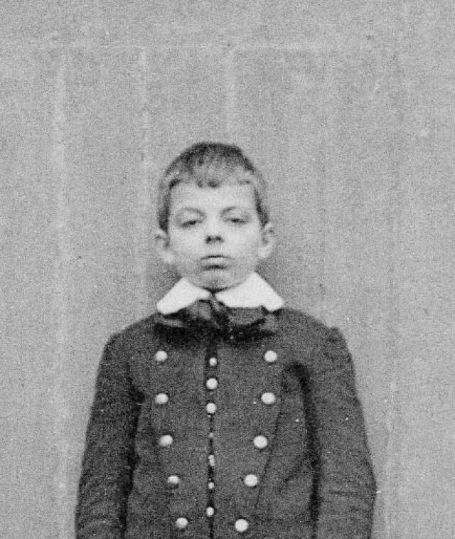 Антуан де Сент-Экзюпери в детстве