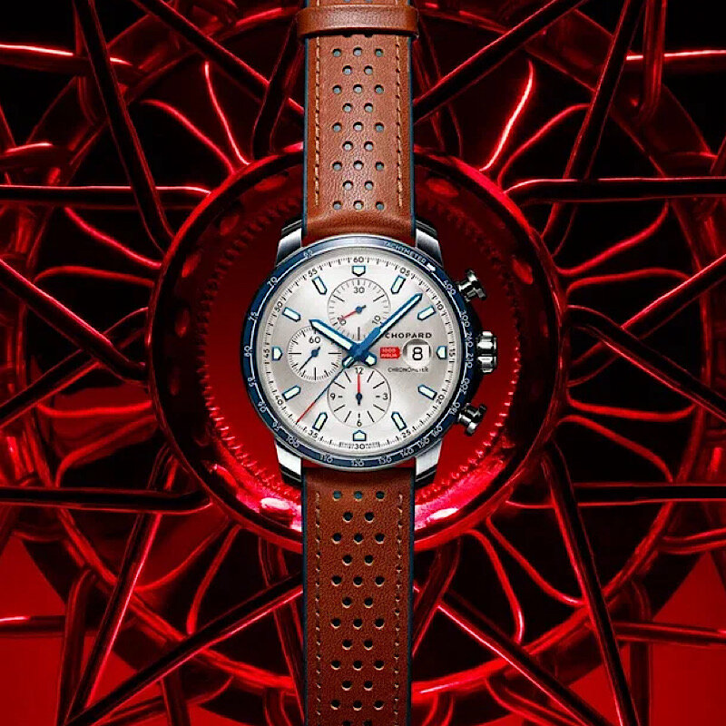 На фото: часы Chopard Mille Miglia 2022 Race Edition из стали