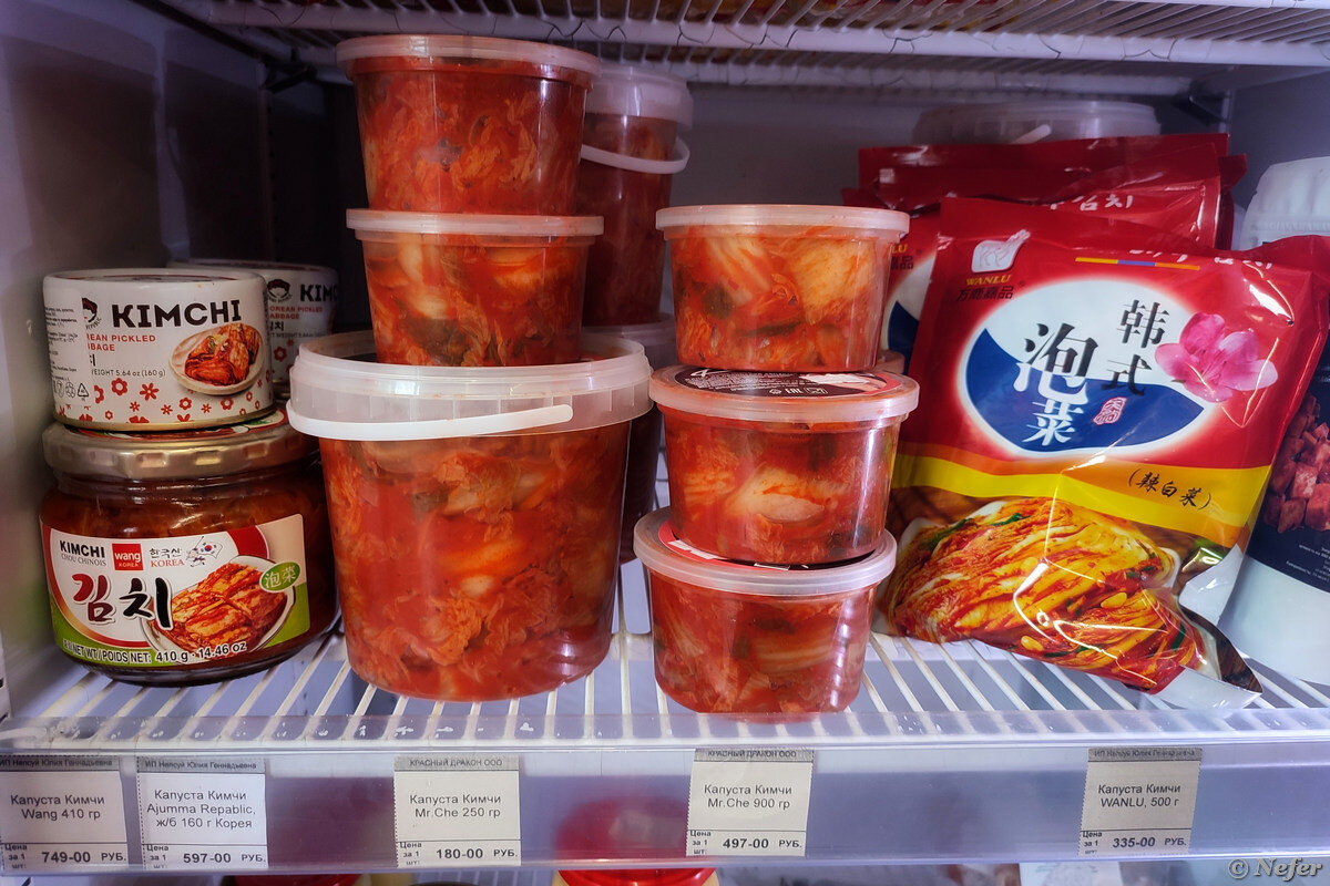 азиатские продукты. азиатские продукты. лотос корейская еда. напиток в ассортименте шаблон. азиатские продукты.