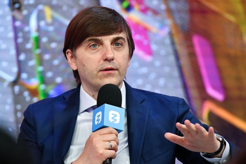     Министр просвещения РФ Сергей Кравцов. Фото: Максим Григорьев/ТАСС