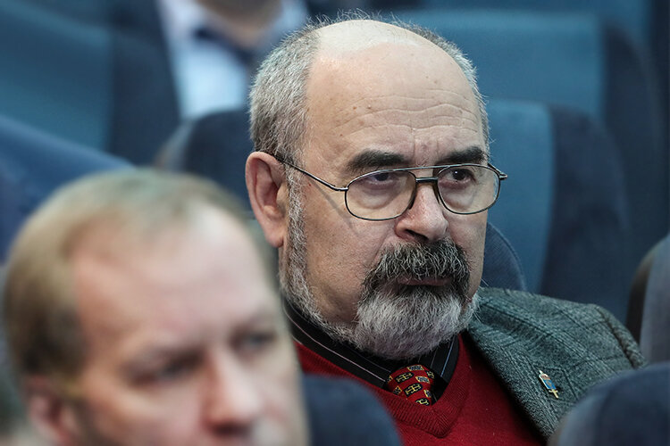    Виктор Литовкин: «Западным кураторам и спонсорам мир был не нужен. Мирное решение проблемы — это не тот результат, ради которого они вкладывали деньги»