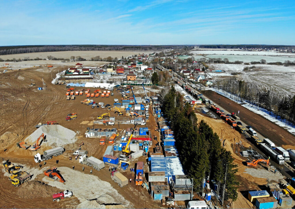 Стройка МКЦ "Вороновское". Центр возвели за рекордные сроки - чуть больше месяца