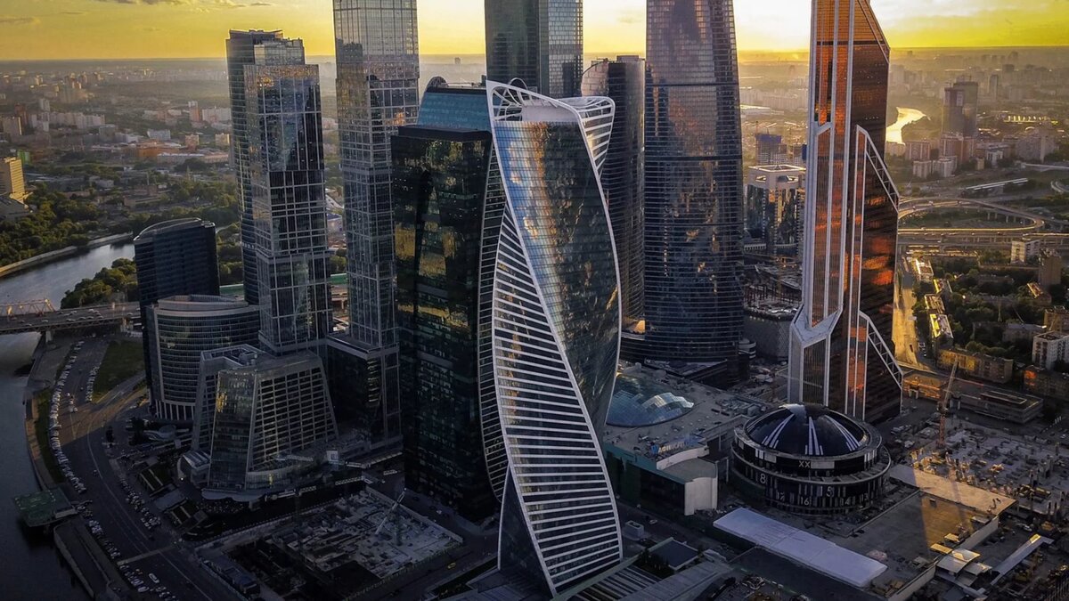 Где находится здание на фото