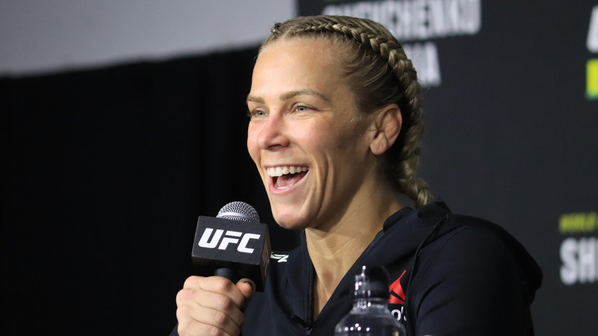    Кэтлин Чукагян не смогла попасть в вес перед турниром UFC. Фото: GLOBAL LOOK PRESS