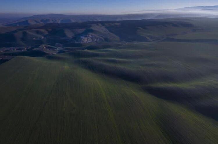 📍 Зимний рассвет в Дагестане.