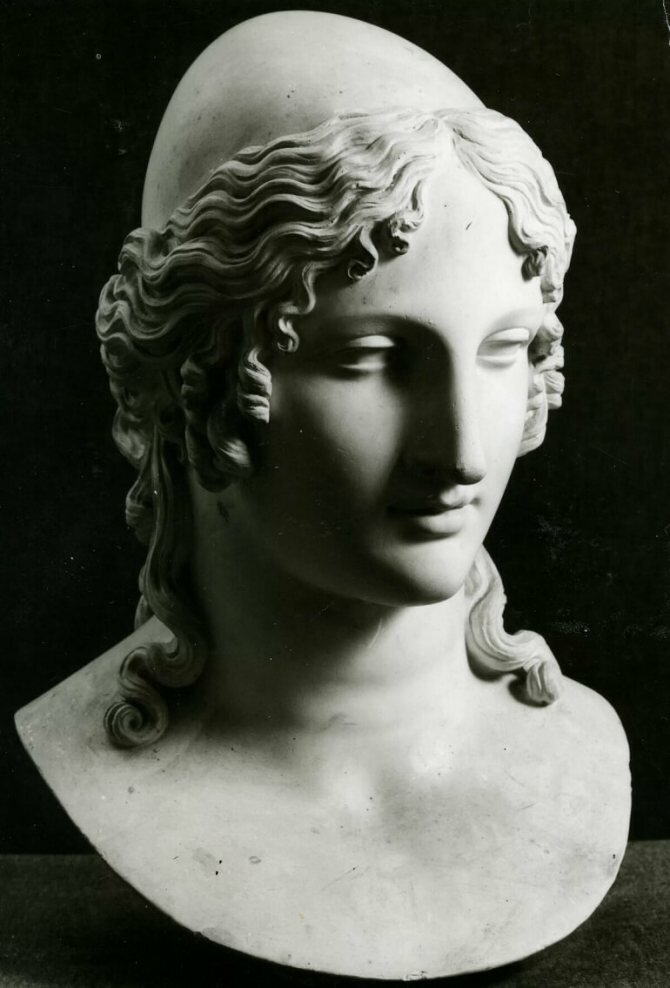 Антонио Канова "Прекрасная Елена"