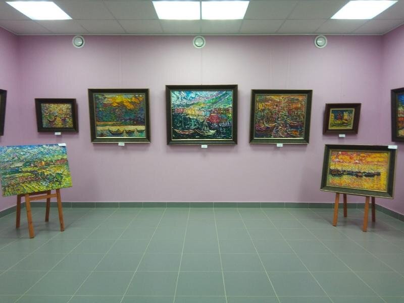 Листайте вправо, чтобы увидеть больше изображений