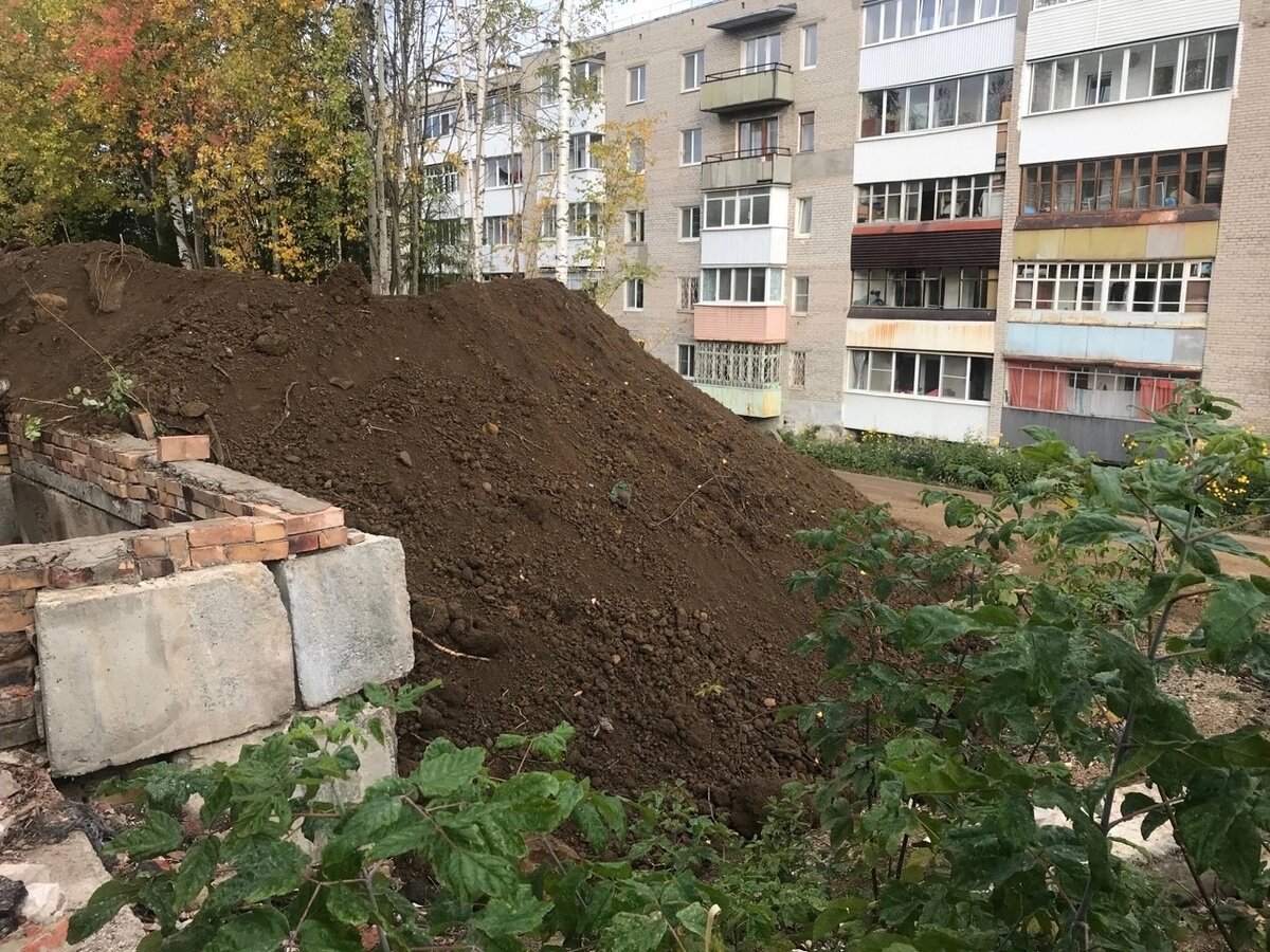 Скоро все трубы теплотрассы будут засыпаны землей