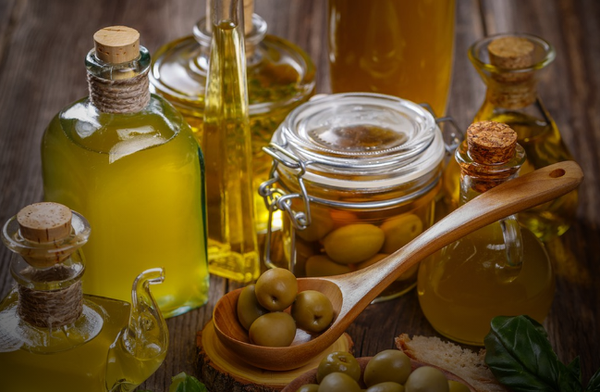 Виды оливкового масла: как не потратить деньги на дорогостоящий продукт зря