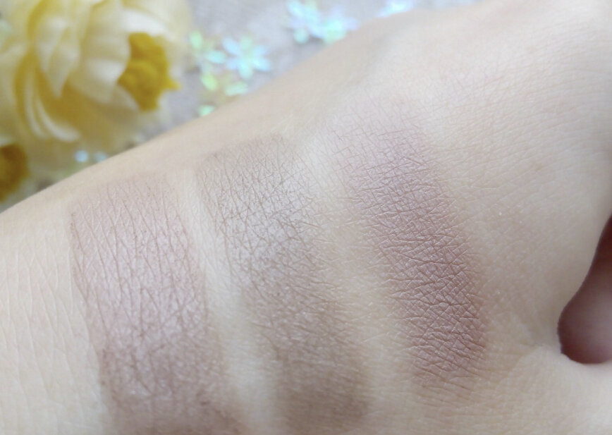 Слева направо: Estrade 201, 208; NYX Taupe