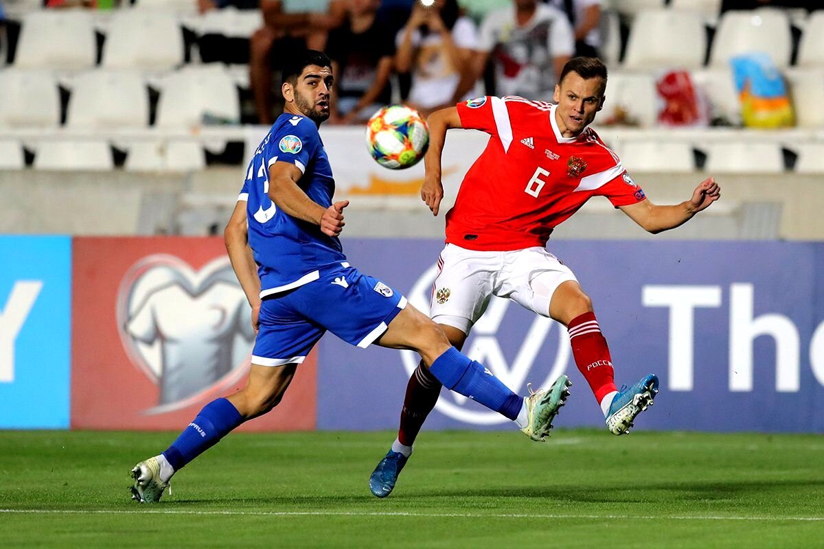 Черышев ассистирует Оздоеву. 