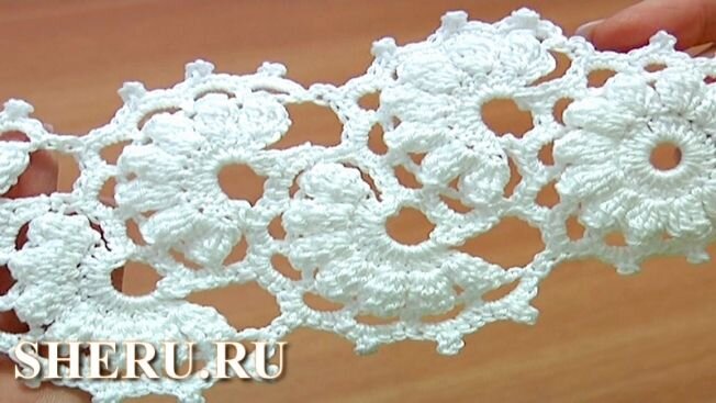 Фото связанного ленточного кружева