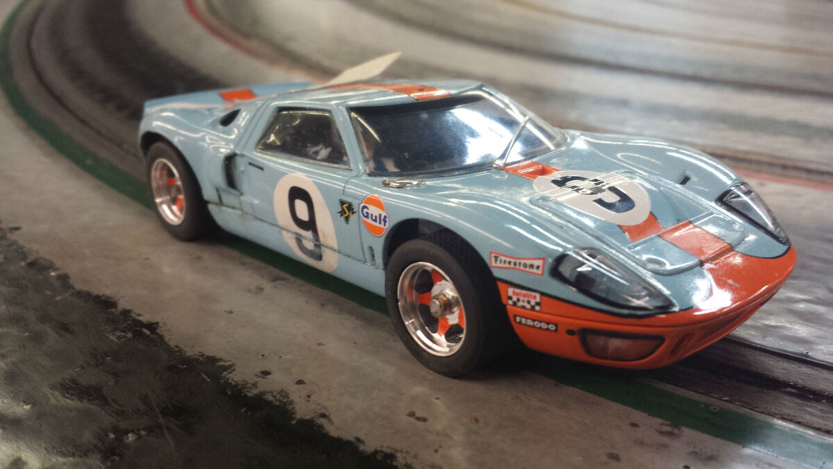 Винил на Форд gt 40