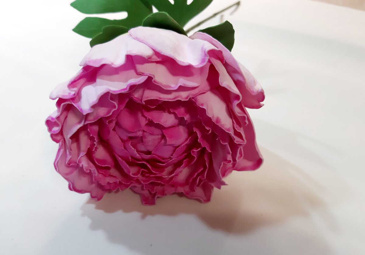 Бутоны роз из фоамирана: особенности эксплуатации