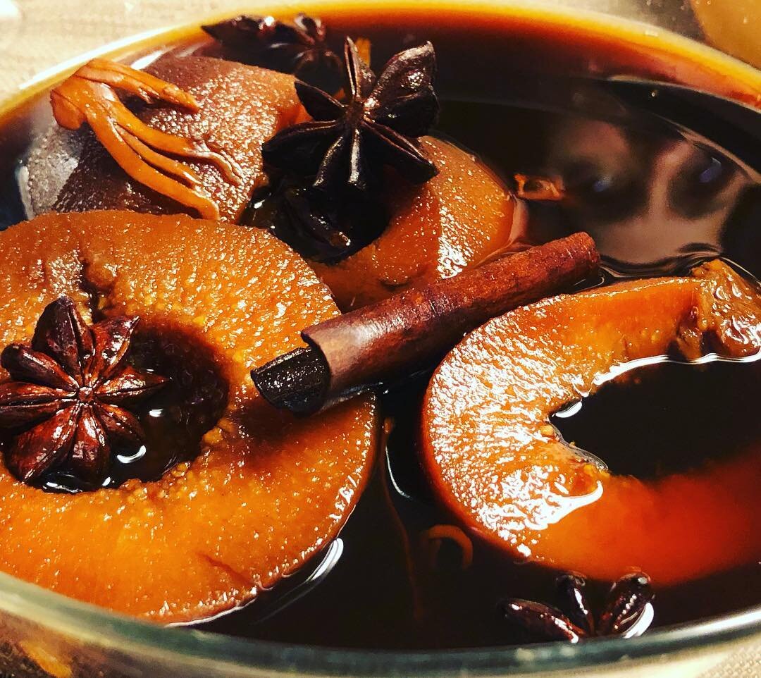 Айва в вине - рождественское блюдо с юга Италии