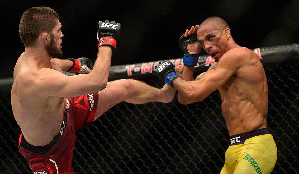 Бой Хабиб Нурмагомедов – Тони Фергюсон срывался не один раз,но теперь к этому бою готовы оба бойца.Два сильнейших легковеса в мире,встретятся на одном ринге.