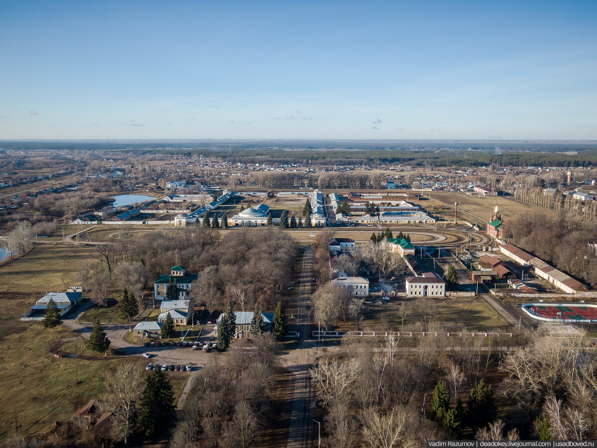 3. Большая часть комплекса была построена в первой четверти XIX века.

