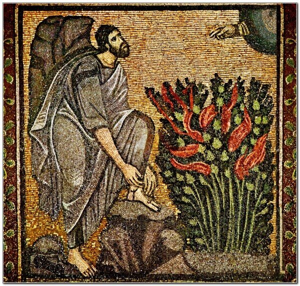 Итак, летим навстречу горе Моисея. На которой он беседовал с Богом.