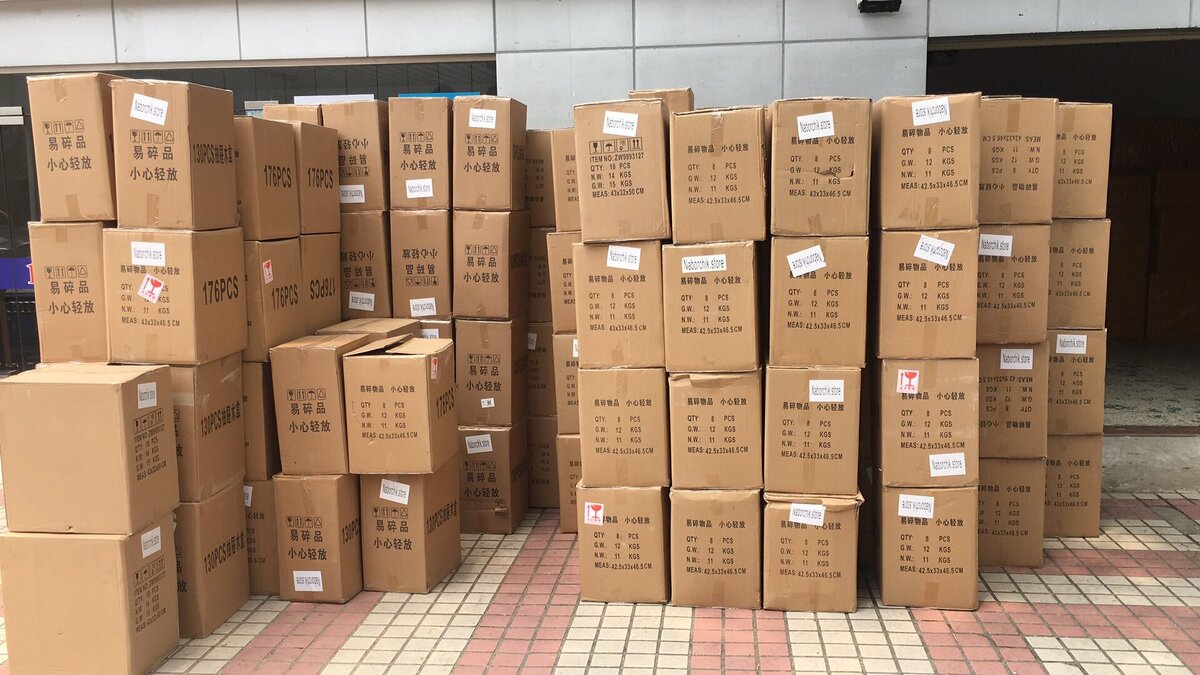 Примеры грузов поступивших к нам на склад в Гуанчжоу от Клиентов.