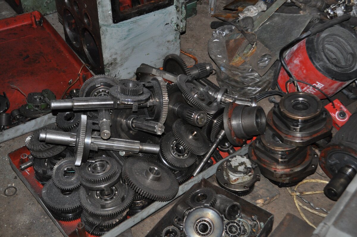 шестерни станка карусельного