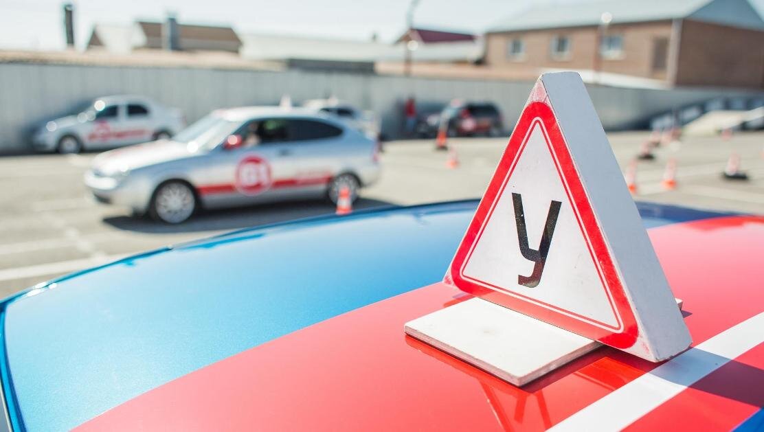 Выбор автошколы крайне важный этап. Подходить к нему нужно ответственно. Фото взято из Яндекс.Картинки
