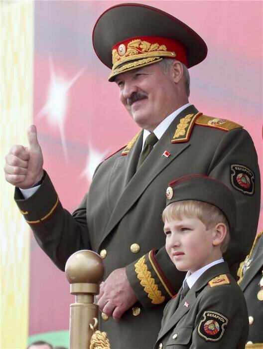 Алякасандр Рыгоравич с преемником Колей...