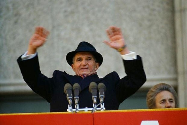 Николае Чаушеску во время своего последнего выступления 21.12.1989