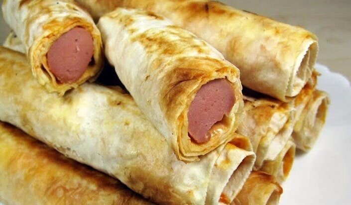 Можно украсить кунжутом