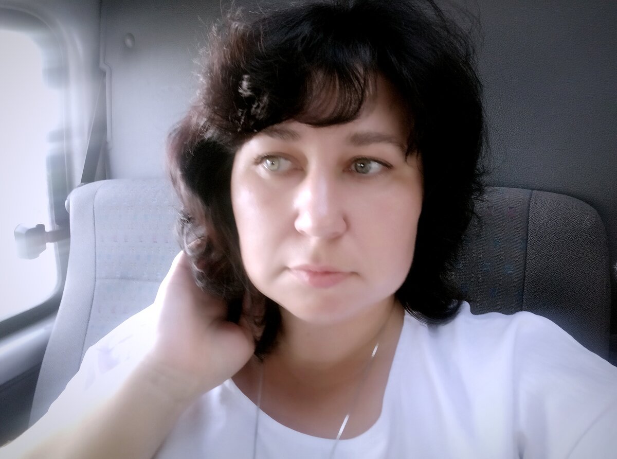 Сегодня - Вот... еду...Баба-Яга  на ковер  в министерство образования.... ох