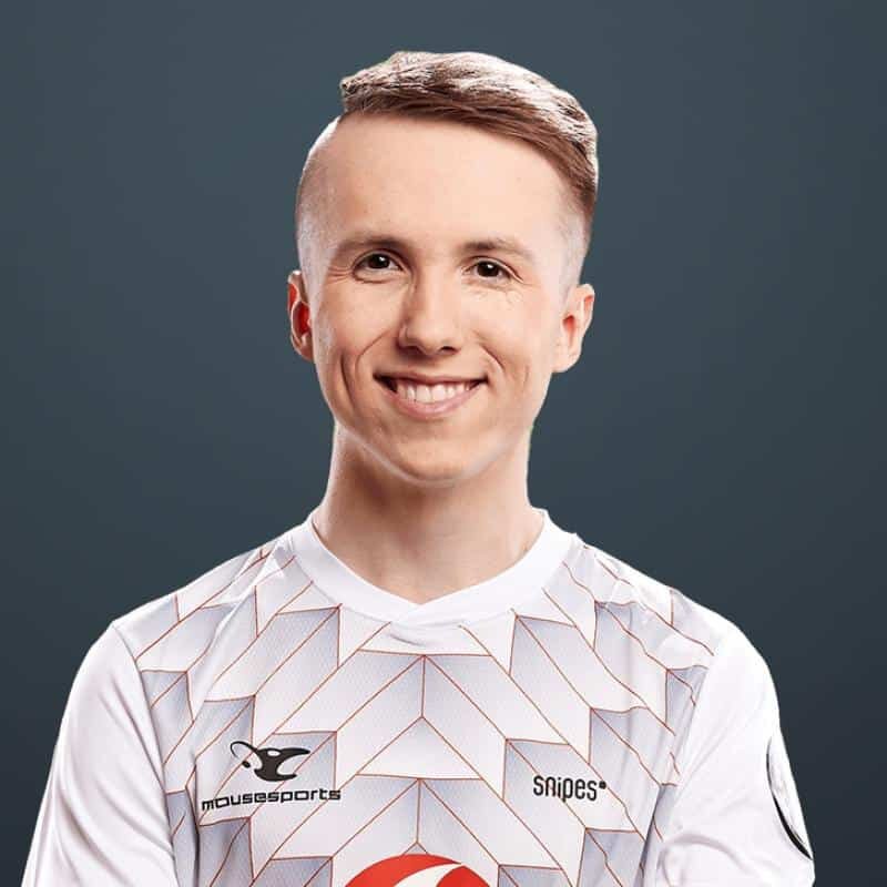 Робин "ropz" Кул
