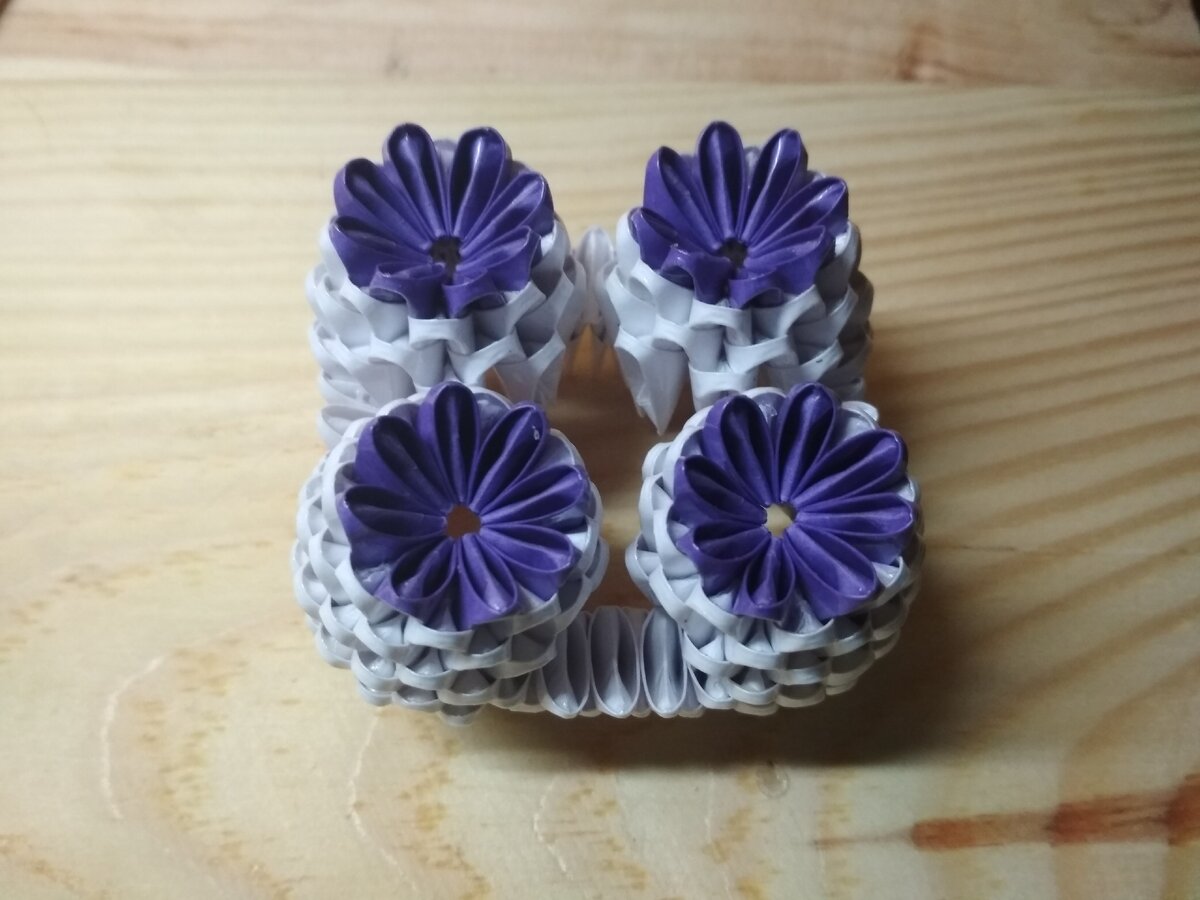 В процессе сборки сделала для Вас больше фото - листайте