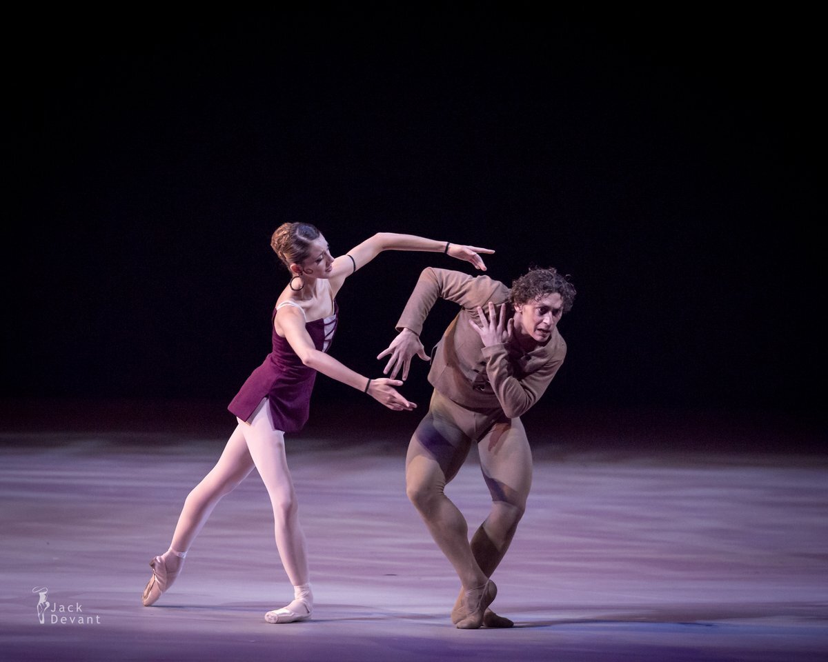 Николетта Манни и Иван Васильев в балете Ролана Пети "Собор Парижской Богоматери" Фото Jack Devant