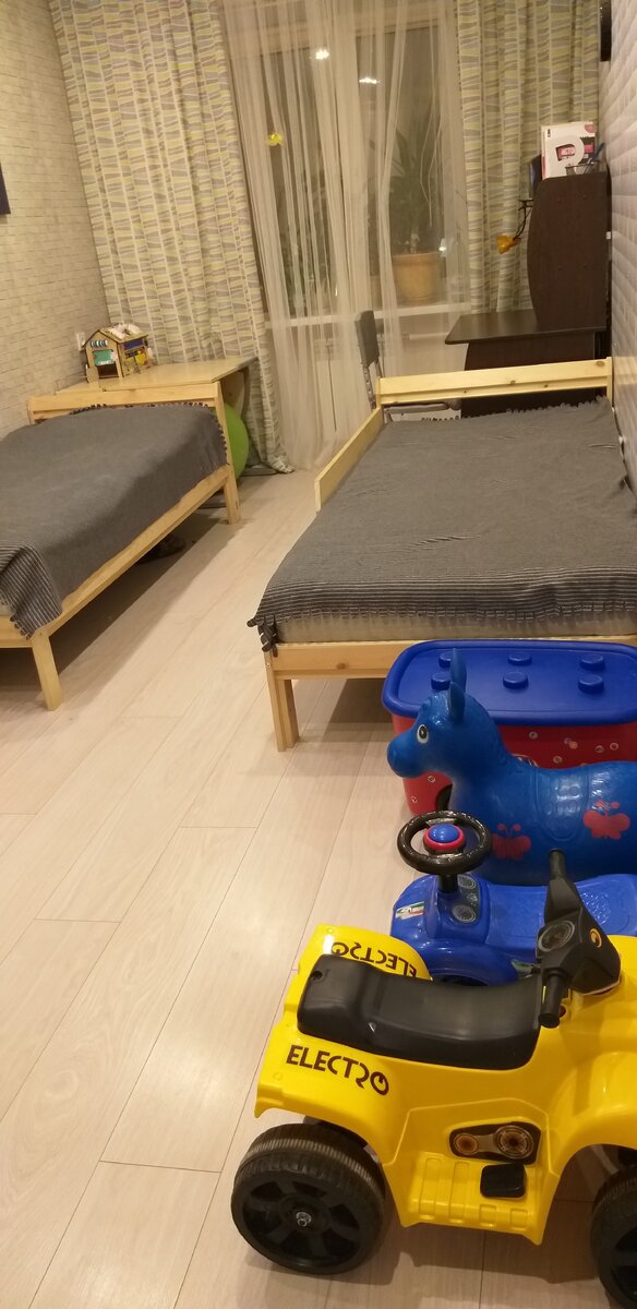 Одинаковые кровати 