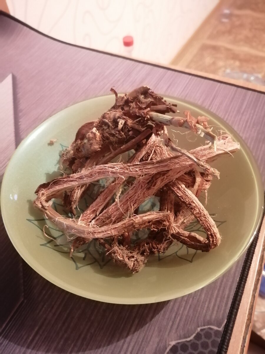 Как правильно настоять самогон на "Красном корне" | Самогон ТВ | Дзен