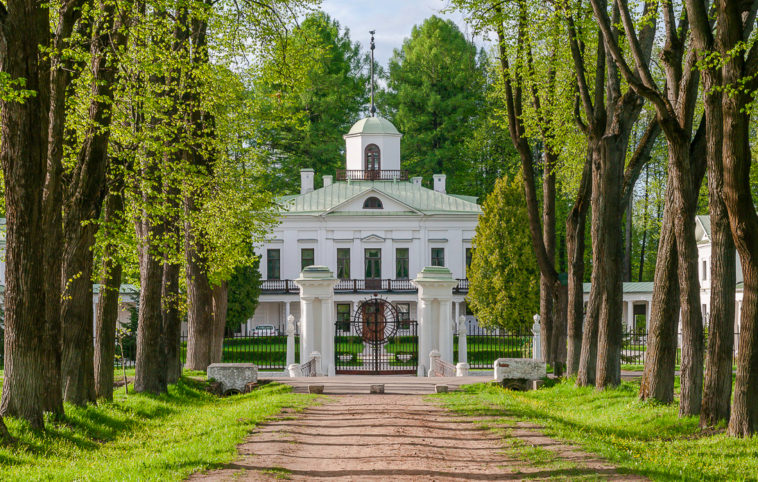 Середниково история. Середниково усадьба Лермонтова в Подмосковье. Солнечногорск усадьба Середниково. Усадьба Середниково Лермонтов. Середниково усадьба Фирсанова.