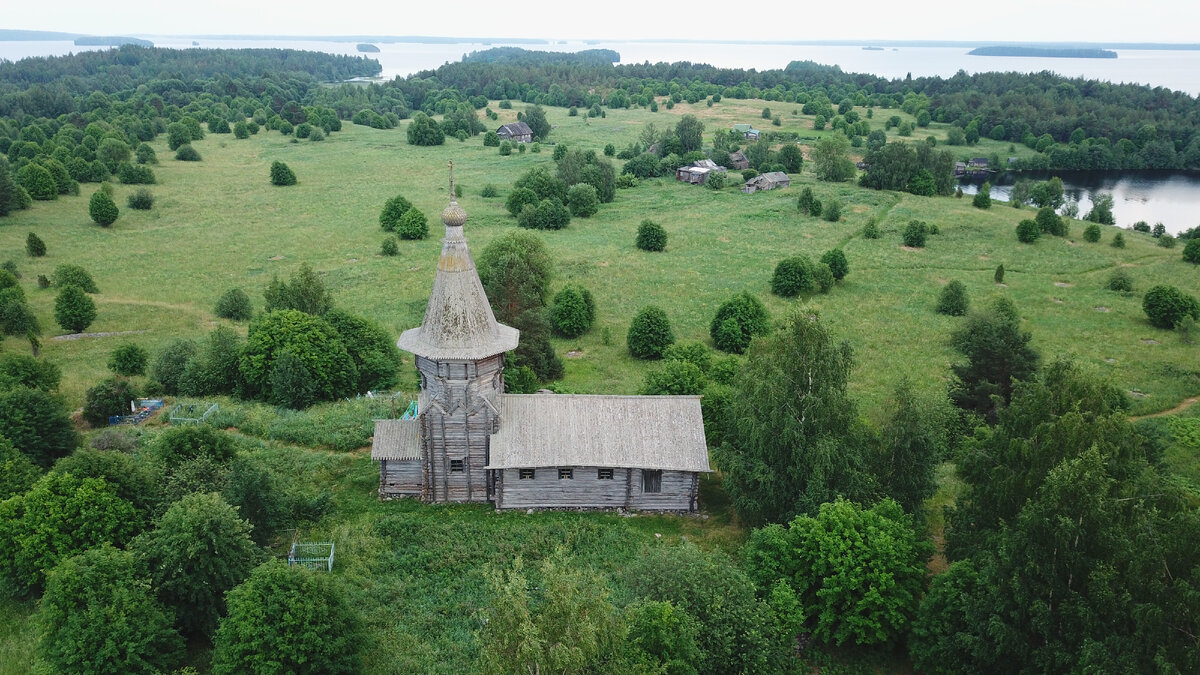 Петропавловская Церковь Лычный остров. Лычный остров Карелия.