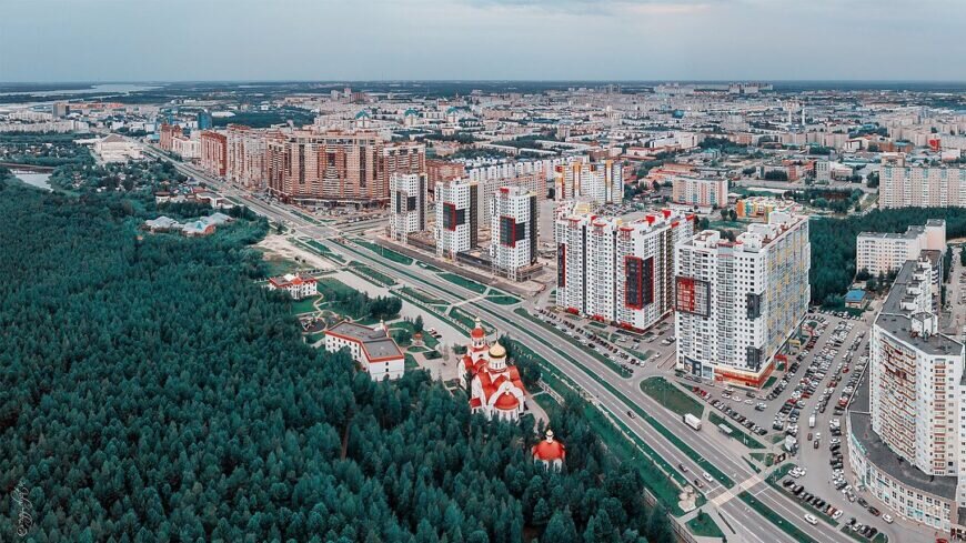 Сургут. Фото Сергея Елютина (@sergey_elyutin)