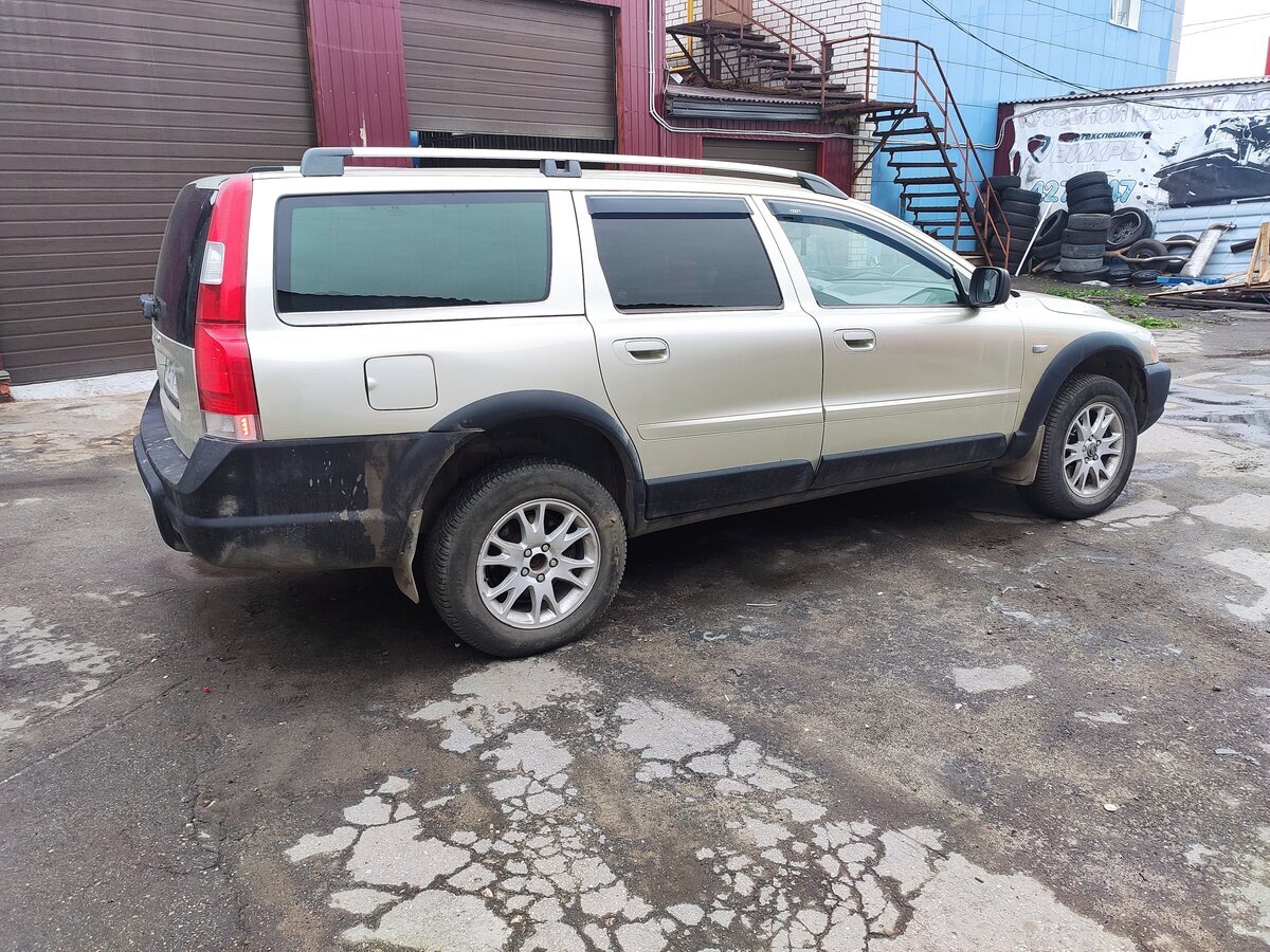 Один из доступных автомобилей в продаже на Авто.ру