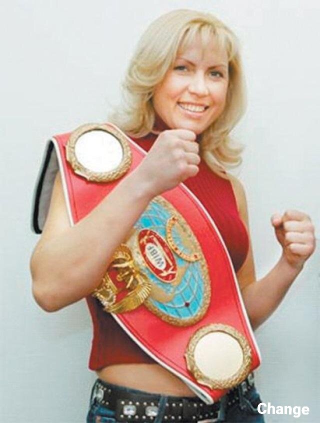 Чемпионка бокса среди женщин