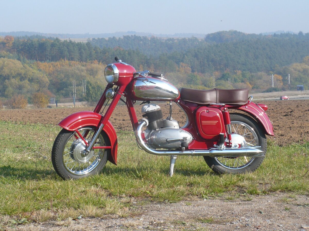 Jawa 512