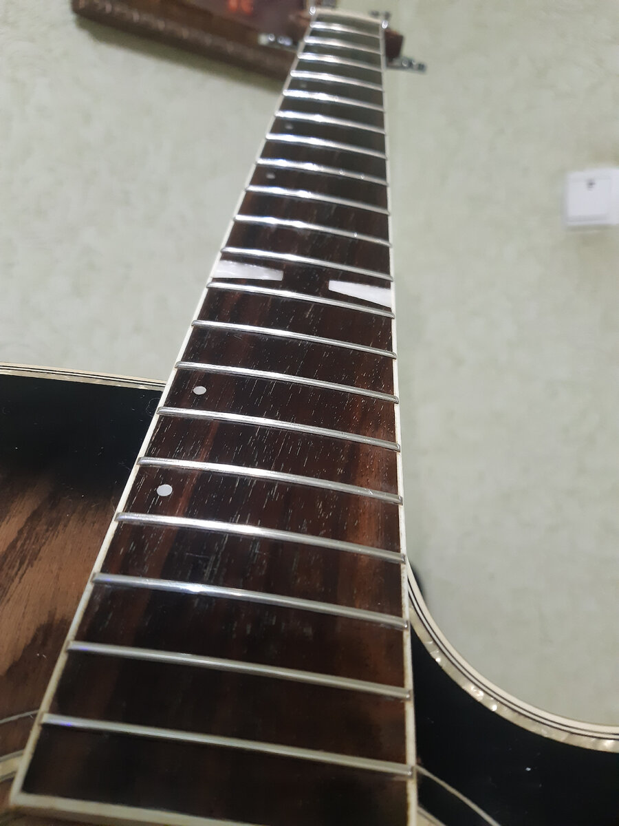 Сложный ремонт перелома головки грифа на акустической гитаре. | Андрей ...